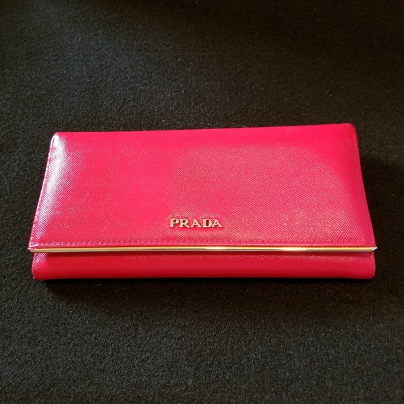 Prada saffiano trifold leather wallet - Picture 3 of 8